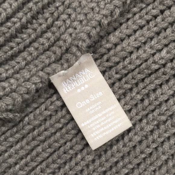 Banana Republic Knit Faux Fur Scarf Wrap - Picture 5 of 9